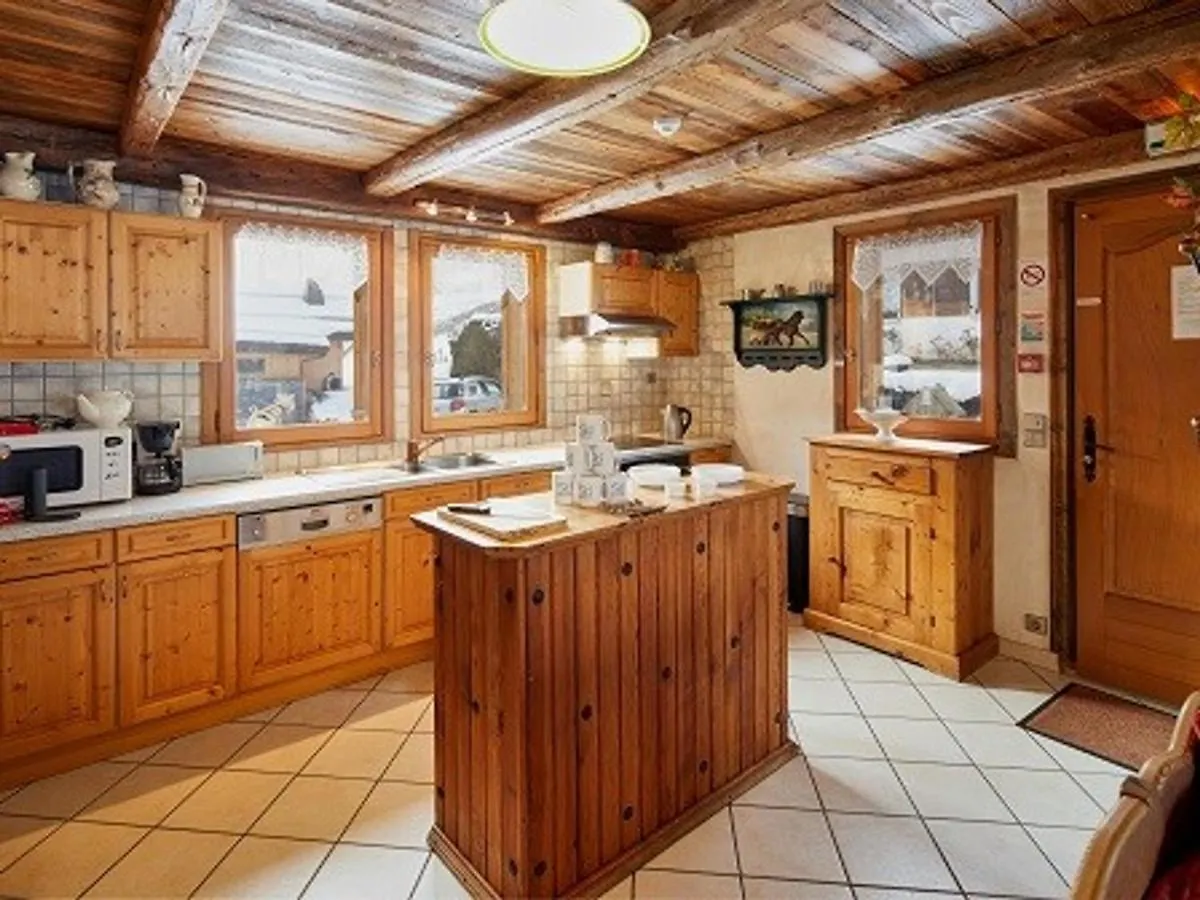 Chalet Luxueux Avec Jacuzzi, Sauna Et Wifi Aux Gets - Fr-1-671-83 Les Gets